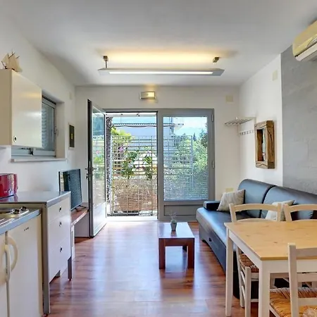 Laura Apartman