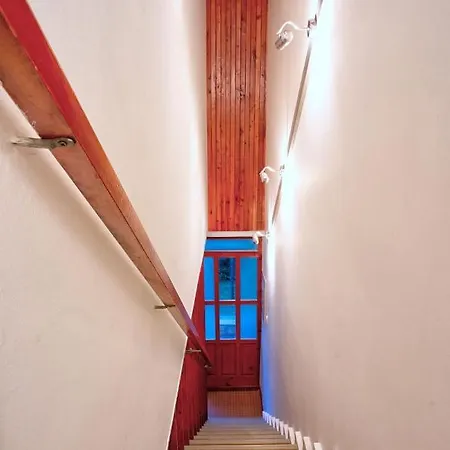 Laura Apartman