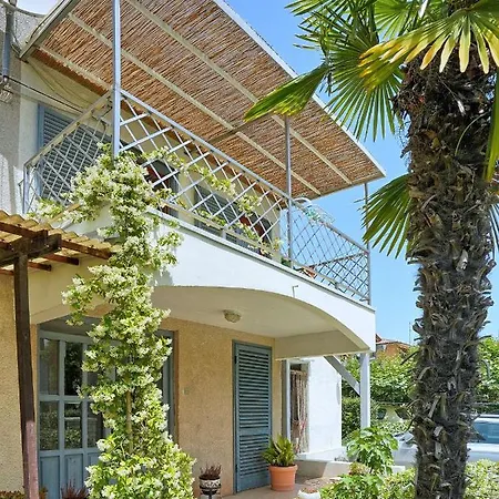 Apartman Laura
